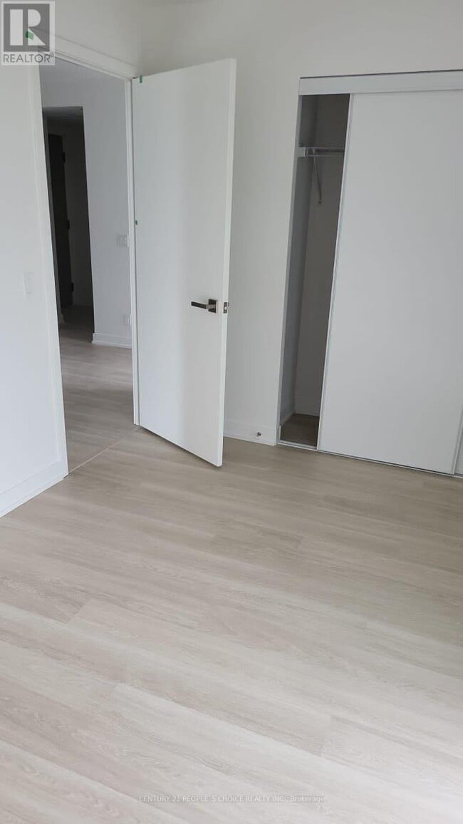 Building Photo - 30 Tretti Wy