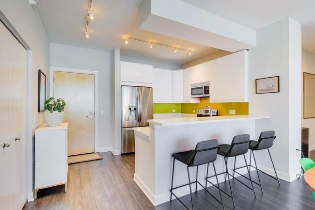 Foto del edificio - 1629 S Prairie Ave