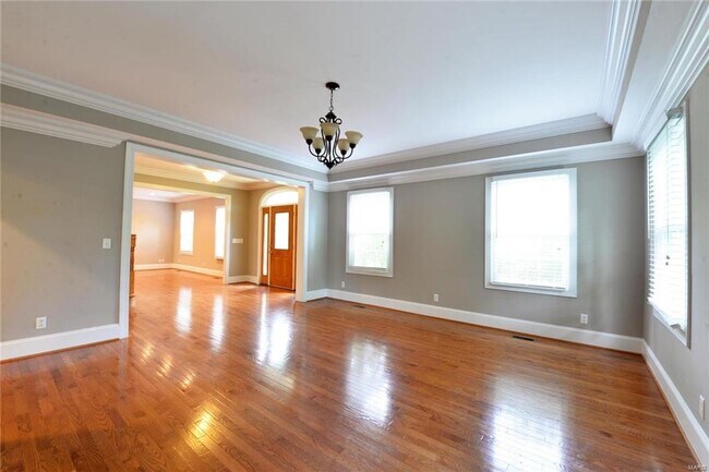 Foto del edificio - 8940 Ladue Rd