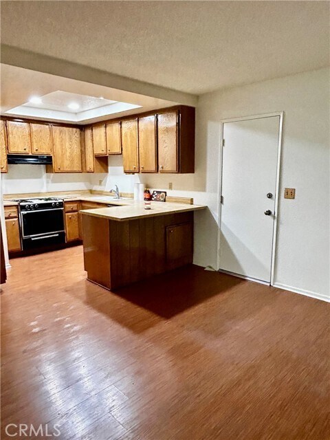 Building Photo - 14018 Clarkdale Ave