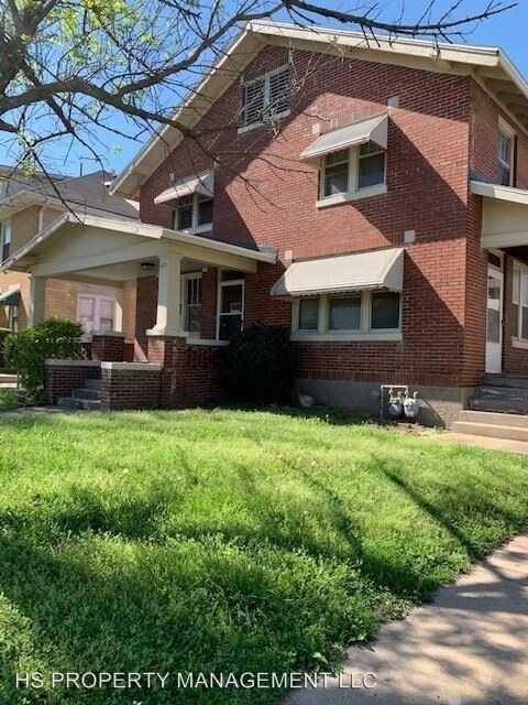 Primary Photo - 425-427 E Cherry St