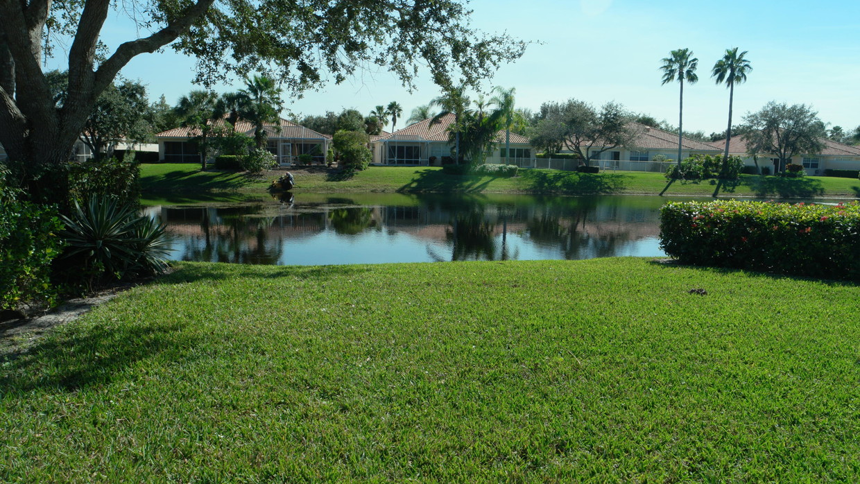 Foto principal - 7850 Nile River Rd