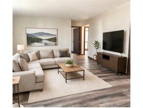 Building Photo - 311 W Bert St