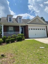 Building Photo - 113 Chatham Trace