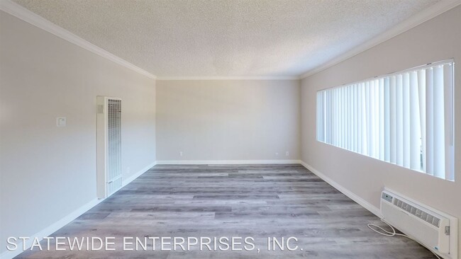 Building Photo - 8525 De Soto Ave