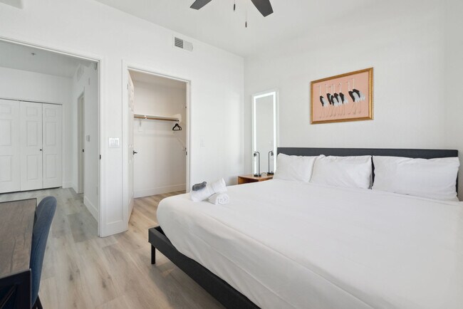 Foto del edificio - 6610 N 93rd Ave