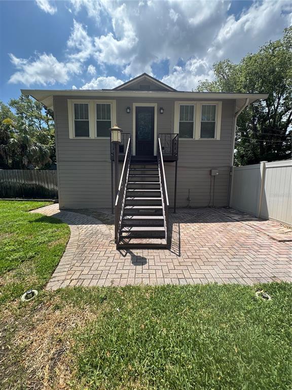 Foto principal - 2219 22nd St S