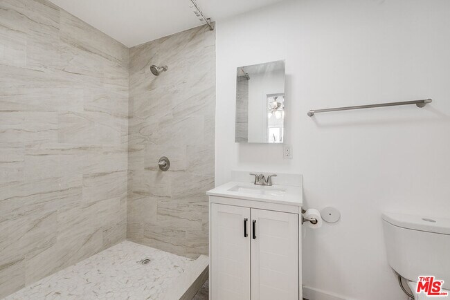 Foto del edificio - 1031 57th St