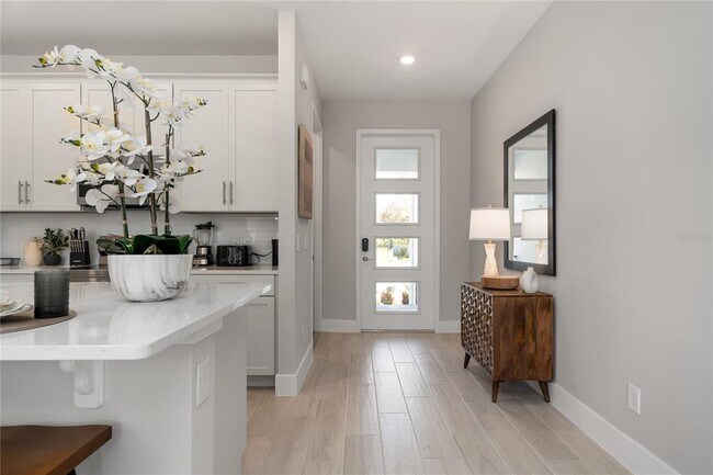 Foto del edificio - 7834 Spectrum Dr