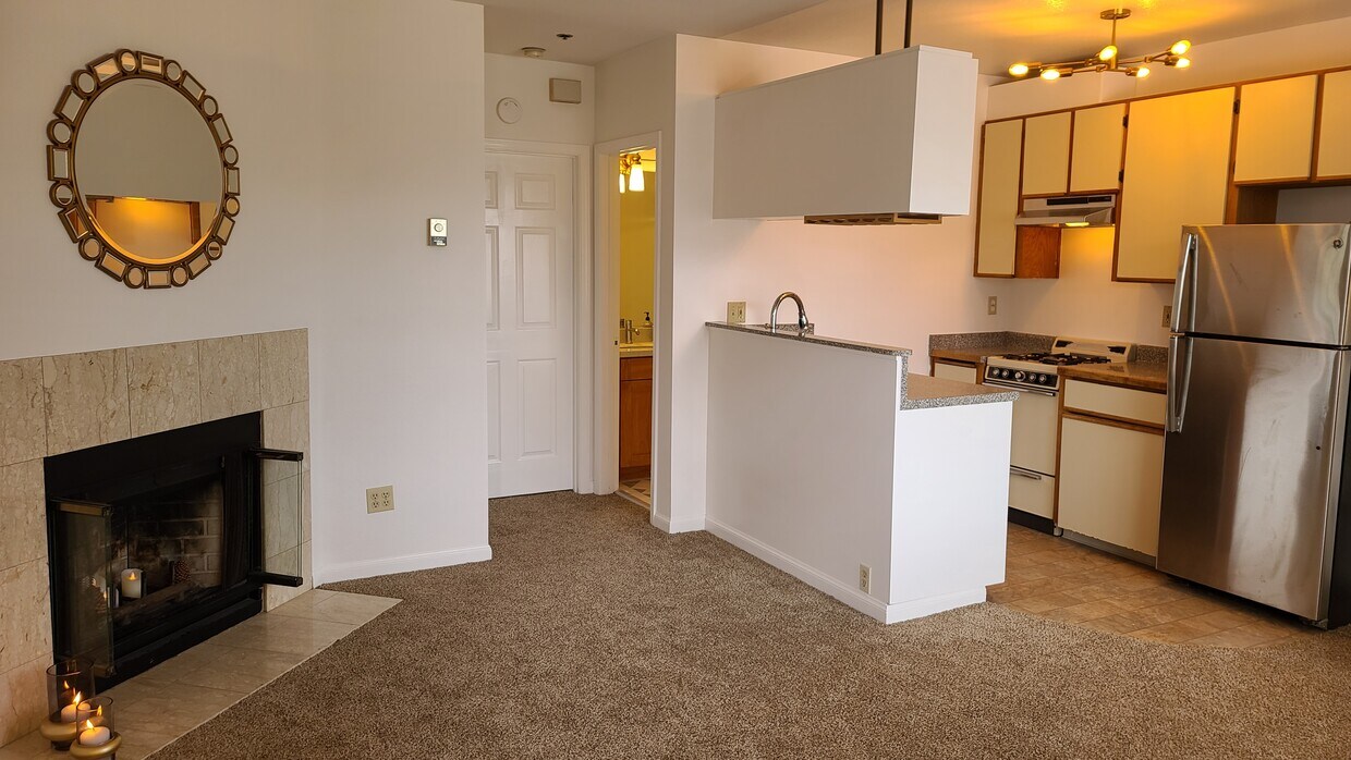 1106 Laguna Ave Unit 2, Burlingame, CA 94010 Condo for Rent in