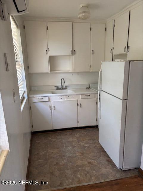 Foto del edificio - 2898 Olga Pl