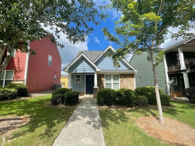 PRE-LEASING FOR AUGUST 2026! - PRE-LEASING FOR AUGUST 2026! House