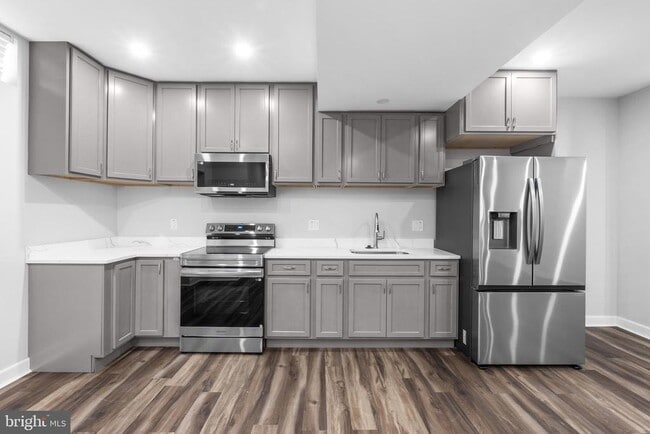 Building Photo - 6108 Hunt Weber Dr