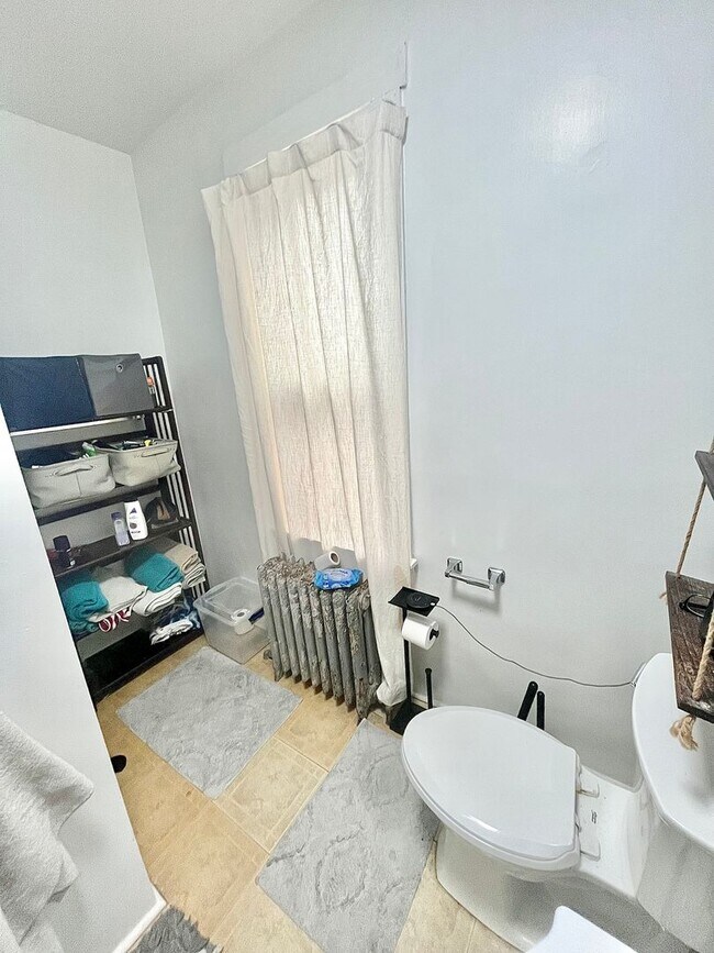 Foto del edificio - 255-257 N Spring St