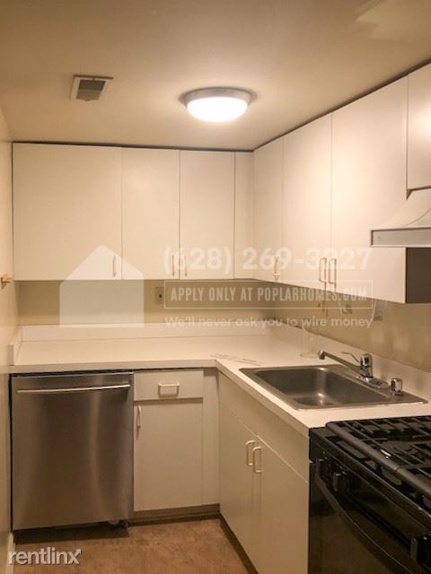Building Photo - 2 br, 1.5 bath Condo - 1402 East Baltimore...