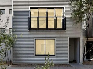 Building Photo - 7853 N 21st Ave