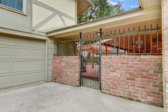 Foto del edificio - Studio Apartment for Lease in Olde Oaks_Immediate Move In