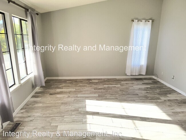 Building Photo - 4 br, 2 bath House - 525 Southpark Rd