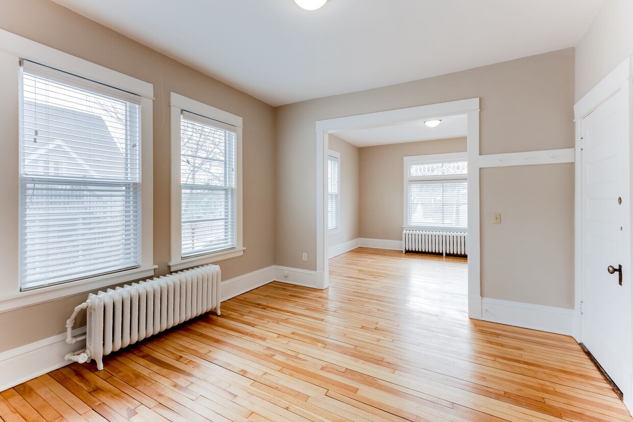 Primary Photo - 273 Sturgis St