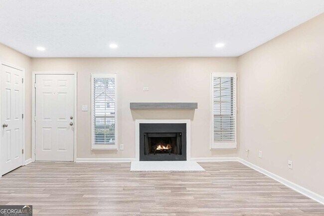 Foto del edificio - 103 Sterling Ct