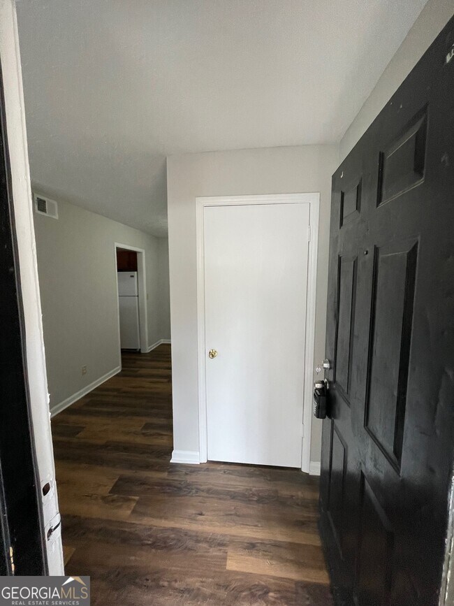 Foto del edificio - 155 Bowen St