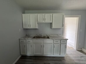 Building Photo - 2430 N Grand Ave E