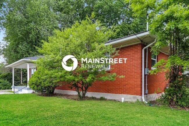 Foto del edificio - 3 Bedroom Pet-Friendly Home in Louisville,...