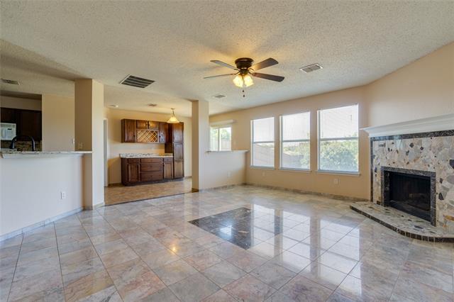 Building Photo - 1409 Ridgecrest Dr