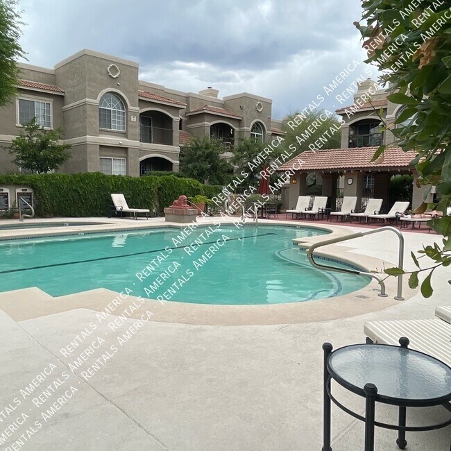 Building Photo - 1500 E Pusch Wilderness Dr