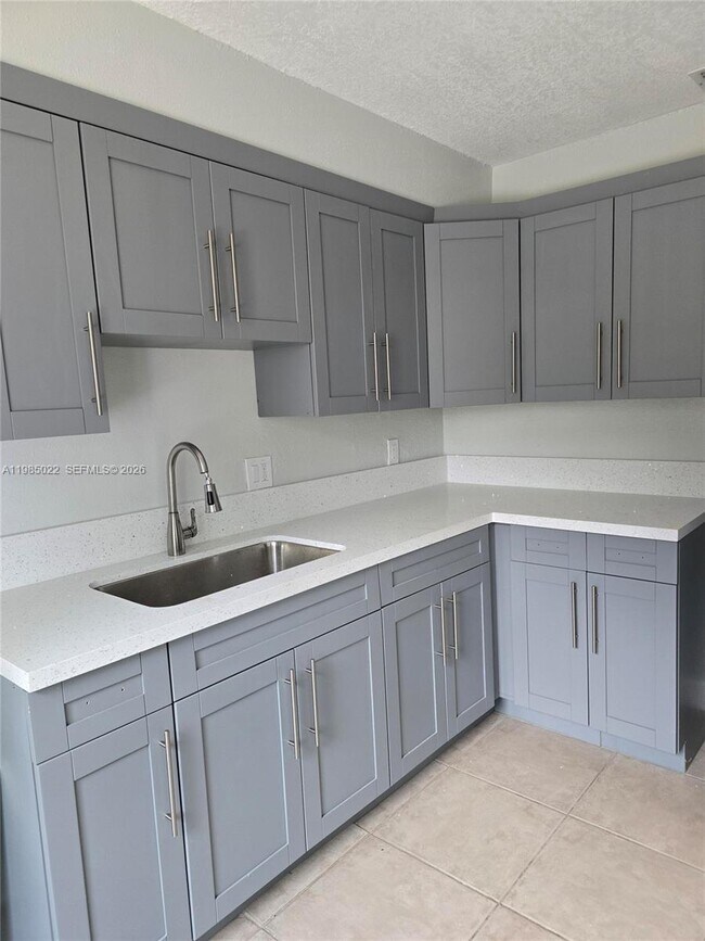 Foto del edificio - 280 NW 31st Ave