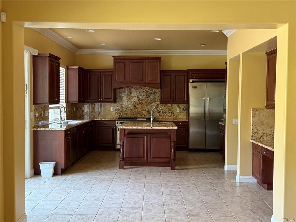 Foto del edificio - 18549 Clydesdale Rd