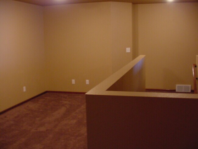 Building Photo - 1138 Santa Fe Ave
