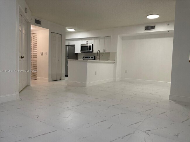 Foto del edificio - 720 SW 111th Ave