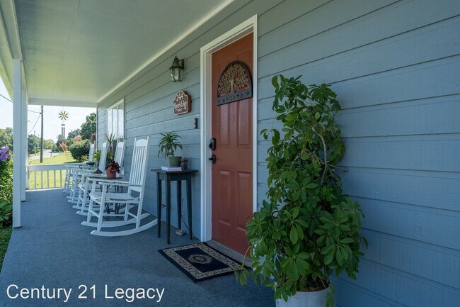 Building Photo - 1 br, 1 bath House - 244B River Edge Dr