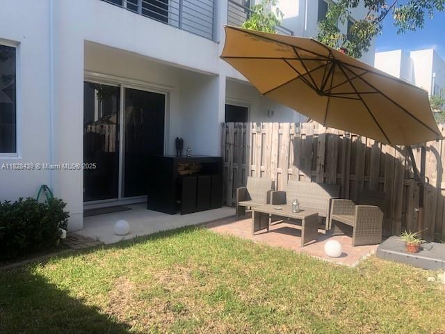 Foto principal - 10242 NW 72nd St