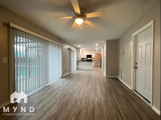 Foto del edificio - 3833 Landlubber St