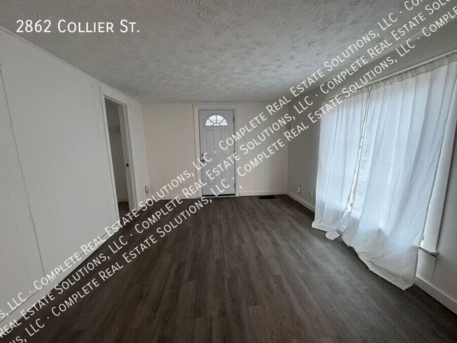 Foto del edificio - 2862 Collier St