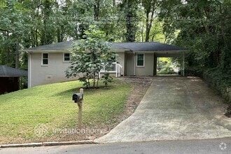 Building Photo - 317 Bromack Dr SE
