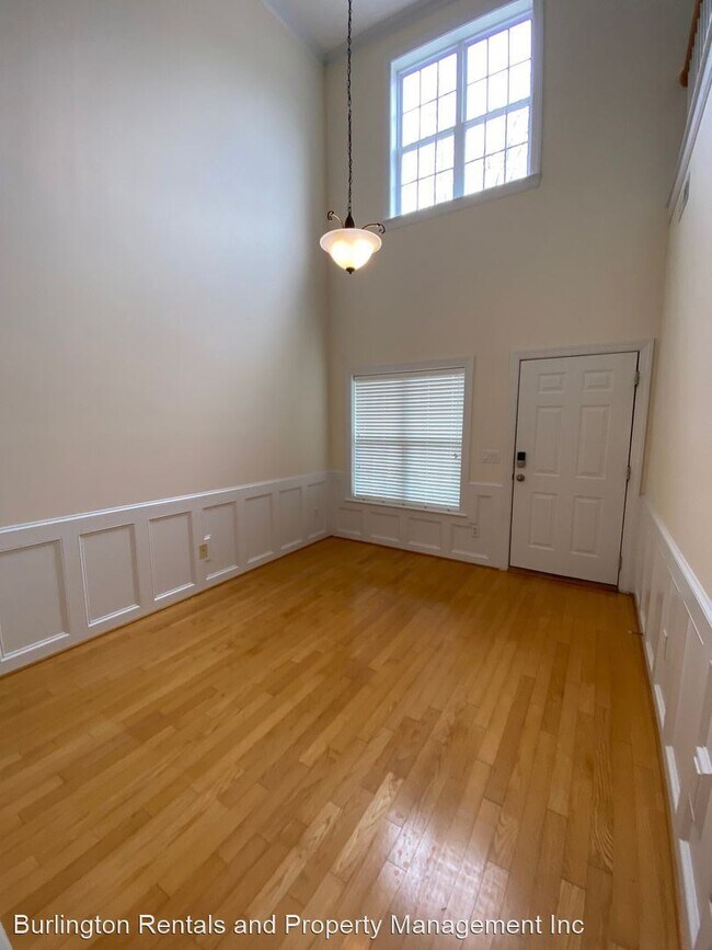 Foto del edificio - 2 br, 2.5 bath House - 115 Eva Drive