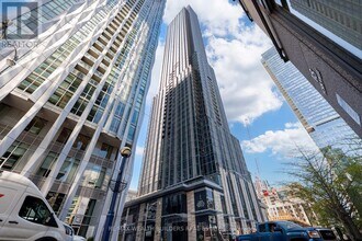 Building Photo - 11 Yorkville Ave