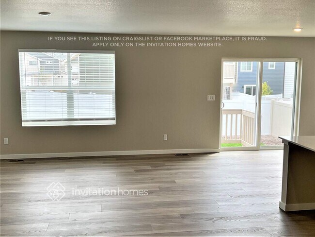 Foto del edificio - 22034 E 39th Ave