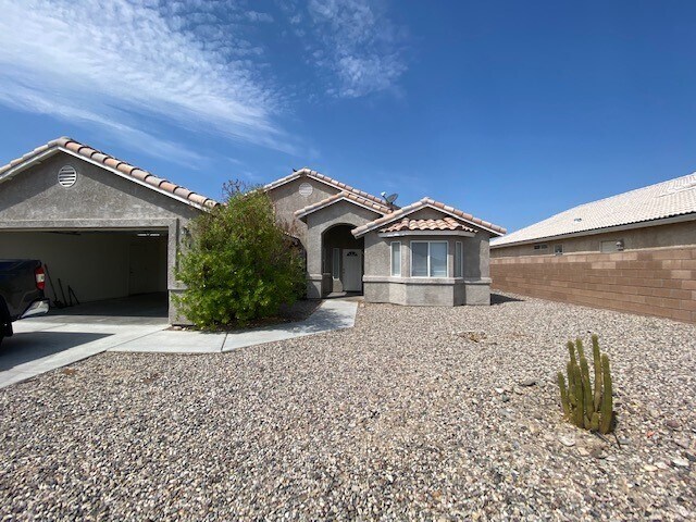 Primary Photo - 4857 S Castilla Dr