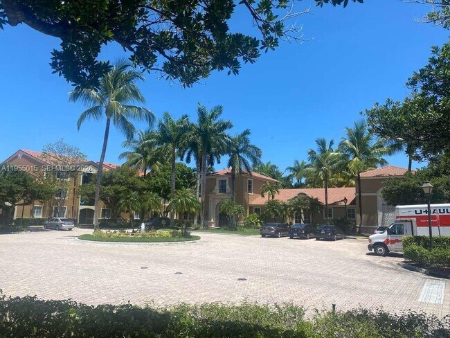 Building Photo - 7930 N Nob Hill Rd