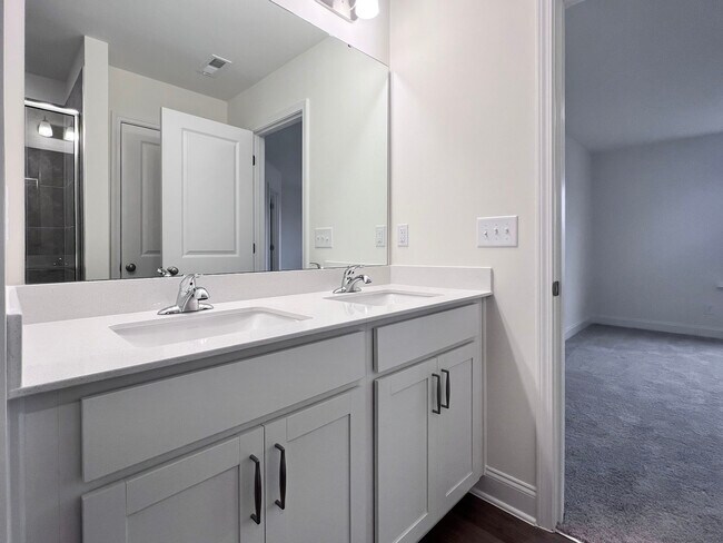 Foto del edificio - 4959 Caddis Bnd