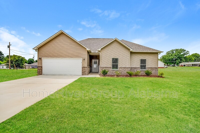 42 Wolf Ln, Parrish, AL 35580 House Rental in Parrish, AL