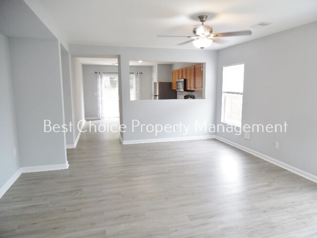 Building Photo - 432 Standing Rock Dr