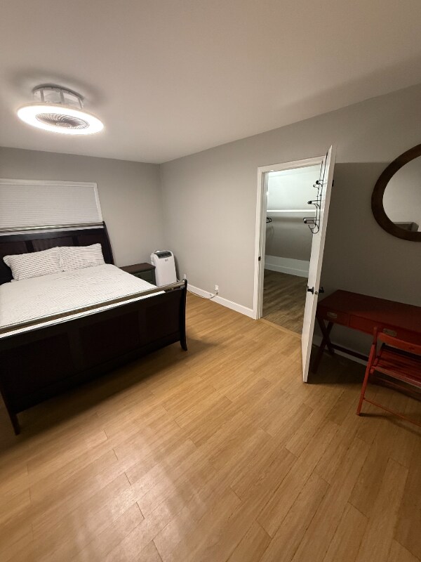 Foto del edificio - 805 E Taylor St