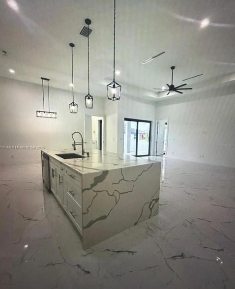 Foto del edificio - 4304 NW 27th Ln