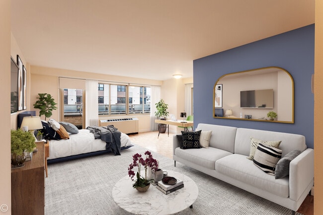 Interior Photo - Courtney House