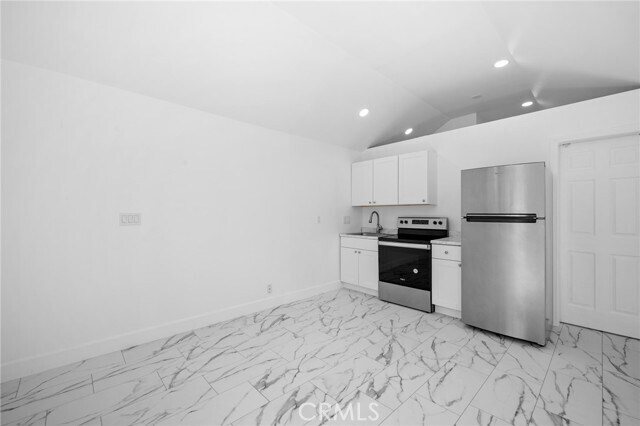 Foto del edificio - 359 W Garfield Ave